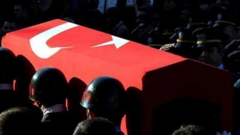 İdlib'de askeri konvoya saldırı