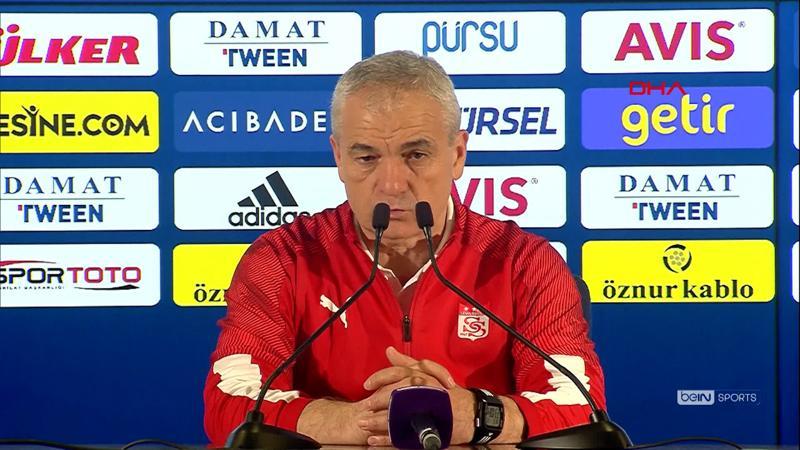 Rıza Çalımbay: Takımımla gurur duyuyorum