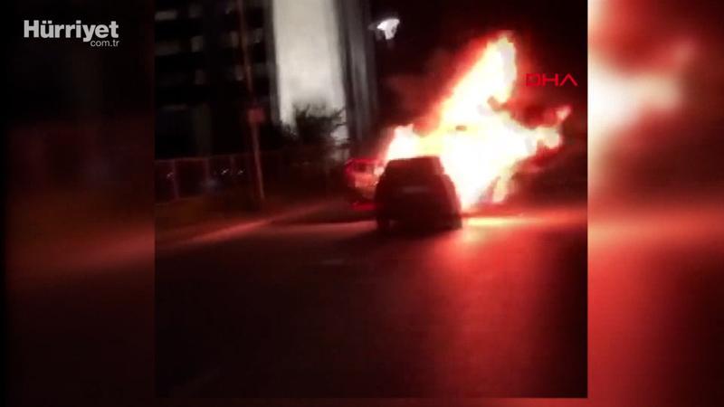 İsrail'i protesto için başkonsolosluk önünde aracını yaktı