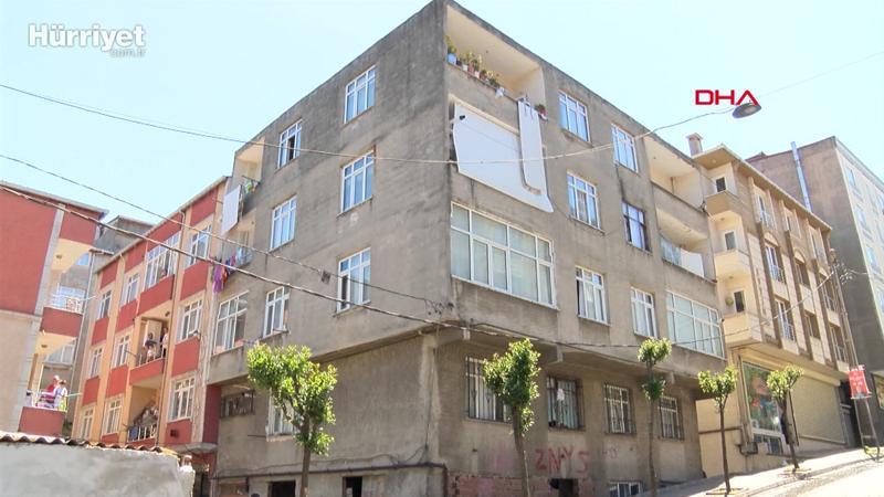 Esenler'de 9 daireli 3 katlı binanın kolonları çatladı, ev sahipleri yakınlarına sığındı