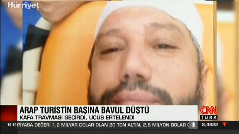 Arap turistin başına bavul düştü