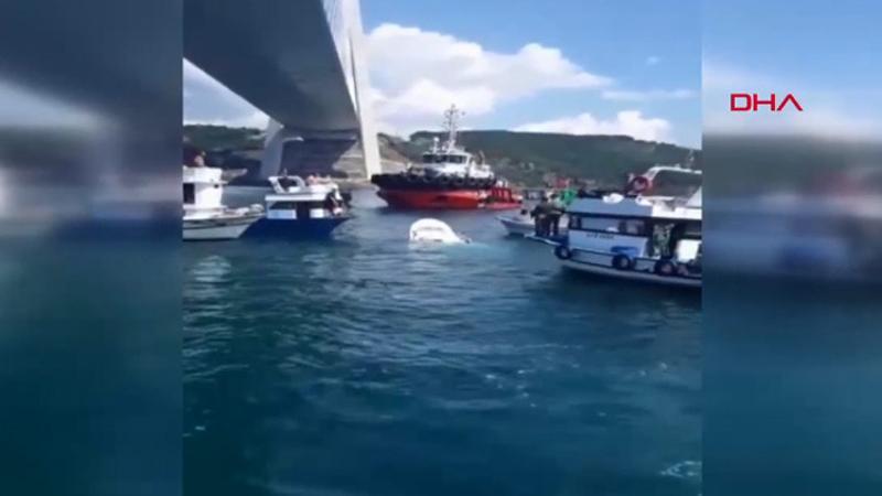 İstanbul'da balıkçı teknesine gemi çarptı