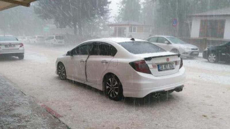 Burdur'da dolu yağışı etkili oldu