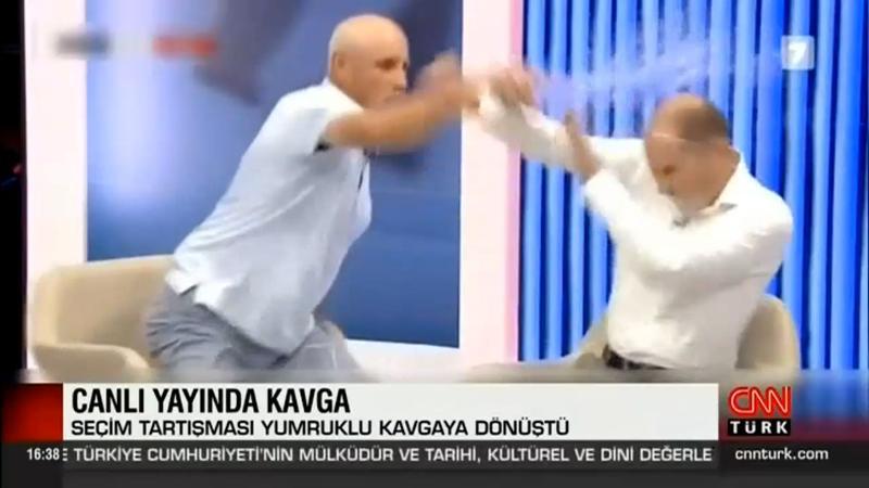 Seçim tartışması kavgaya dönüştü
