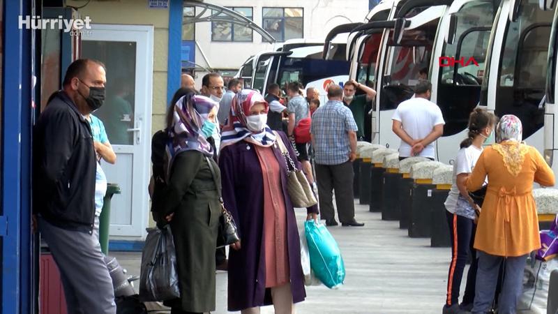 Kurban bayram dönüşü otogarda yoğunluk