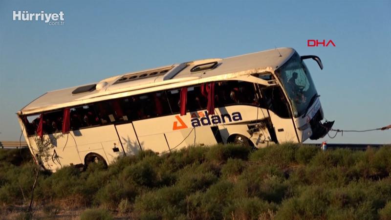 Aksaray'da yolcu otobüsü devrildi: 22 yaralı