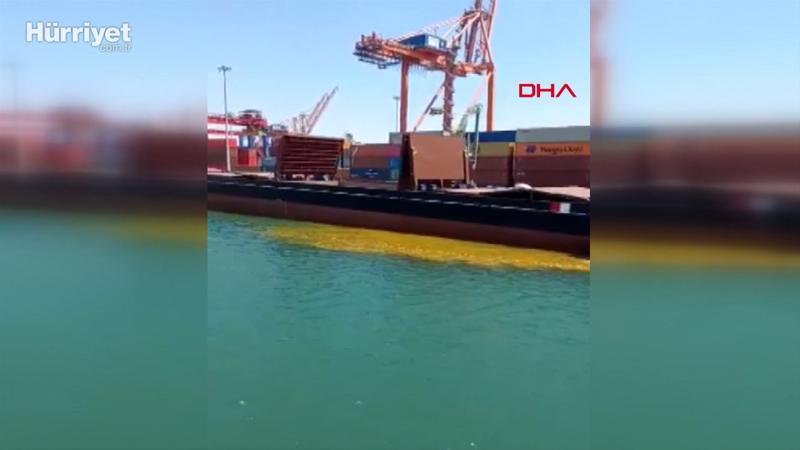 Mersin Limanı'nda gemiden denize 'paslı su' boşaltılmasına tepki