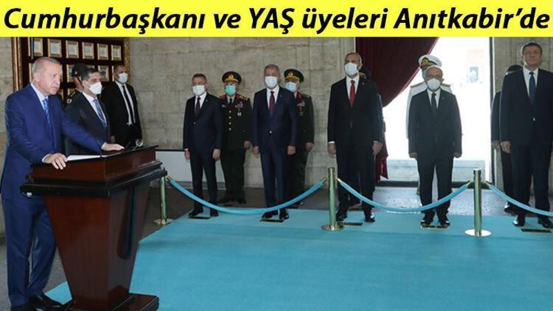 Cumhurbaşkanı Recep Tayyip Erdoğan ve Yüksek Askeri Şura Üyeleri Anıtkabir'i ziyaret etti