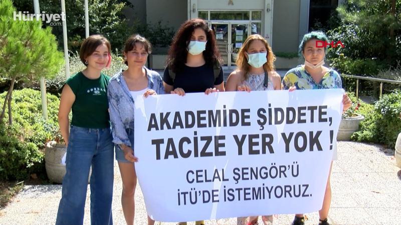 İTÜ'de Celal Şengör protestosu