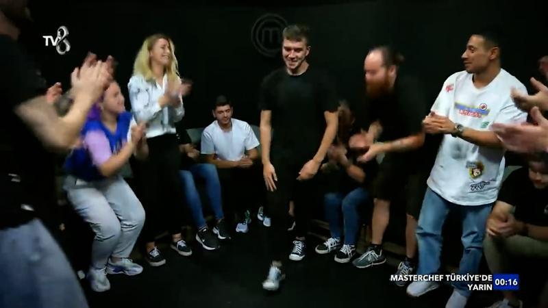 Somer Sivrioğlu'ndan MasterChef yarışmacısı Tunahan'a veda: Yolun açık, yüzün güleç olsun mayhoş çocuk