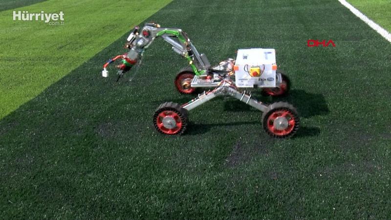 Avrupa'nın en büyük uzay ve robotik yarışmasından İTÜ öğrencileri iki ödül kazandı