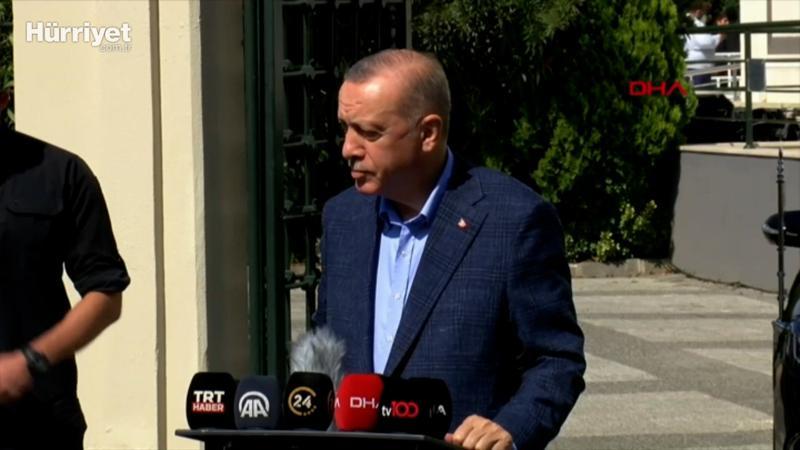 Cumhurbaşkanı Erdoğan, cuma namazı sonrası soruları yanıtladı