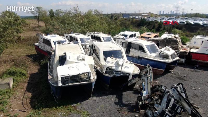 Yenileri denize indi, eskileri çürümeye terkedildi