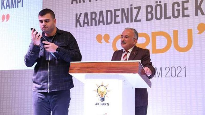 Cumhurbaşkanı Erdoğan, partisinin gençlik kolları toplantısına telefonla katıldı