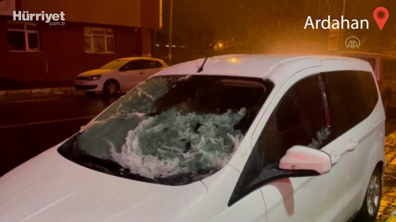 Ardahan'a mevsimin ilk karı düştü