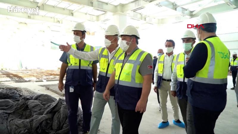 Bakan Varank'tan, TOGG'un üretim tesisi inşaatında inceleme