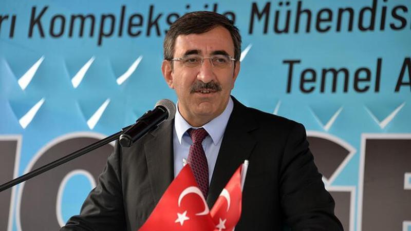 TBMM Plan ve Bütçe Komisyonu Başkanı Cevdet Yılmaz, Bingöl'de düzenlenen temel atma törenine katıldı