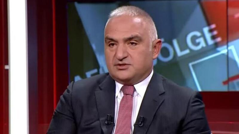 Bakan Ersoy, canlı yayında turizmde hedefi açıkladı