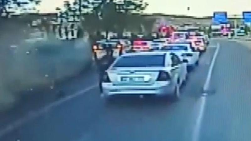 6 kişinin yaralandığı dehşete düşüren kaza araç kamerasında