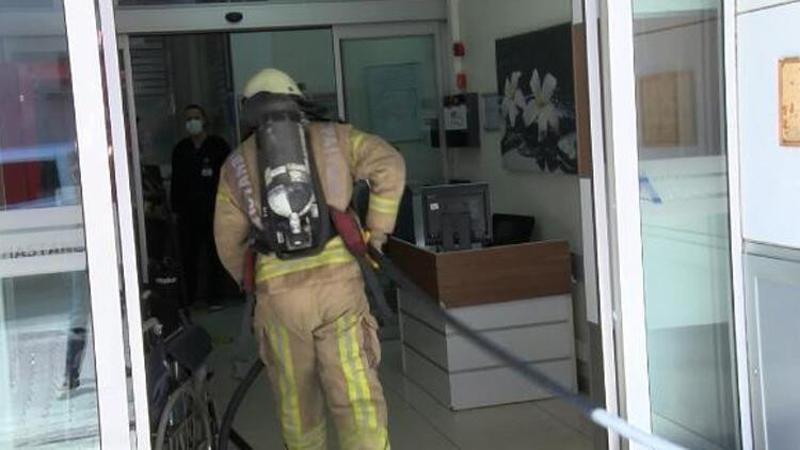 Bahçelievler'de hastanenin bodrum katında yangın! Hastalar tahliye edildi