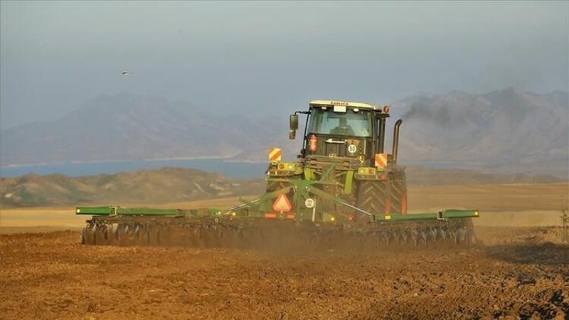 Türkiye ve Azerbaycan Zengilan'daki arazileri birlikte tarıma hazırlıyor