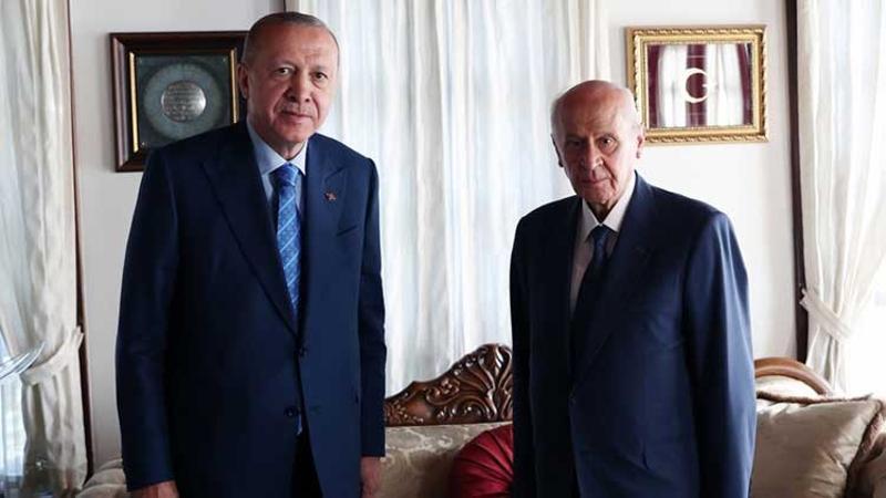 Cumhurbaşkanı Erdoğan, MHP Genel Başkanı Bahçeli'yi kabul etti