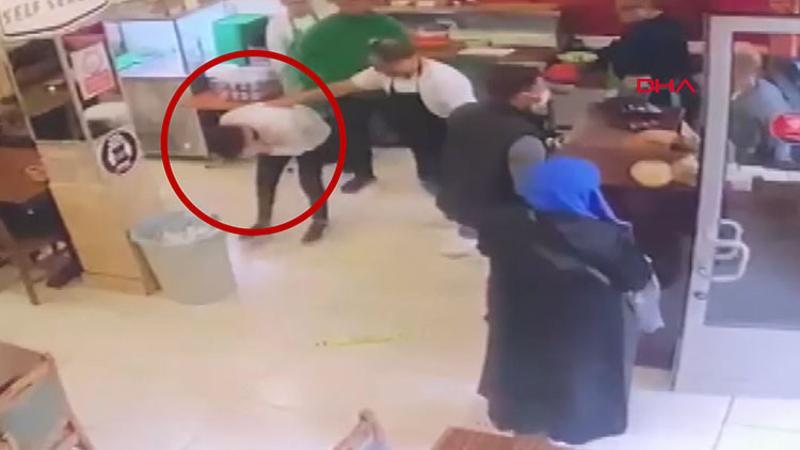 Soluk borusuna ekmek kaçan müşterisini kurtardı