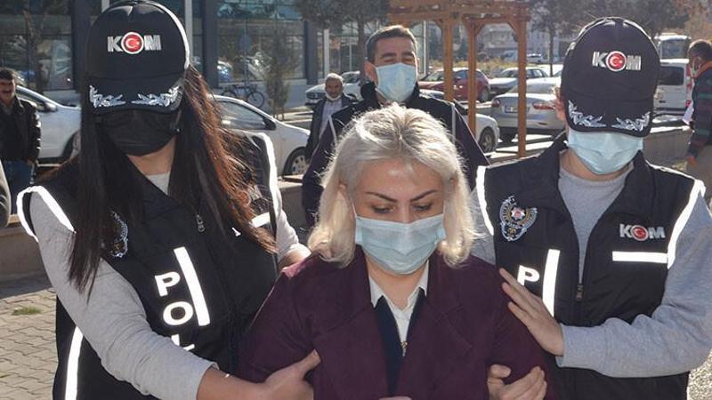 Doçentlik belgesi sahte çıkan öğretim üyesi tutuklandı