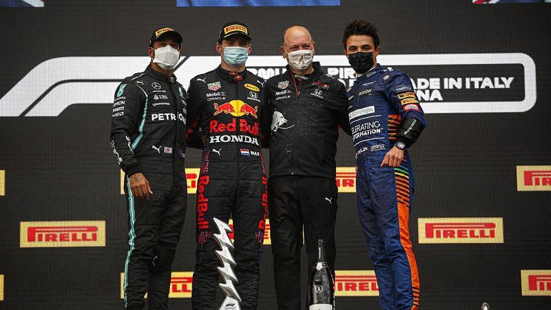 Verstappen için unutulmaz zafer! Hamilton'a Red Bull ablukası... | Pit-Stop