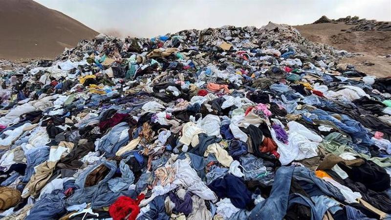 Atacama Çölü'nde dev çöplük