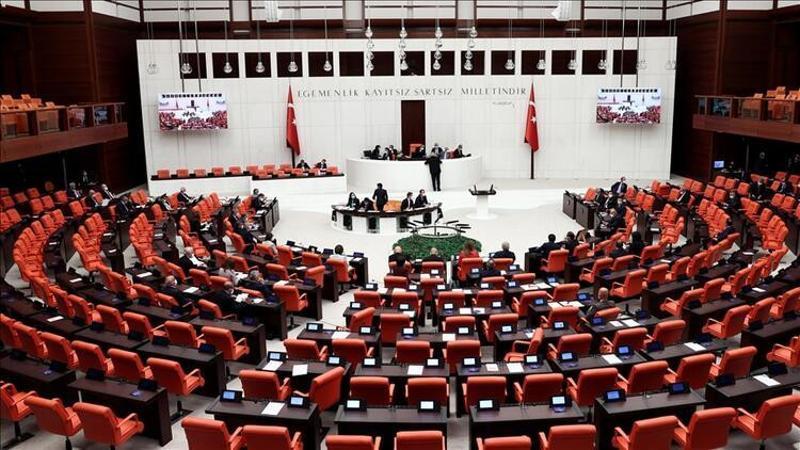 Türk askerinin Azerbaycan'daki görev süresinin 1 yıl uzatılmasına ilişkin Cumhurbaşkanlığı tezkeresi kabul edildi