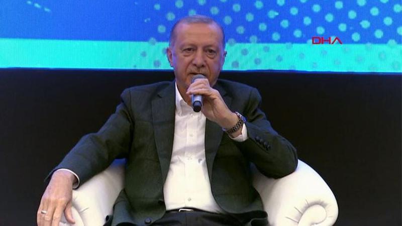 Cumhurbaşkanı Erdoğan, Çanakkale'de gençlerin sorularını yanıtladı