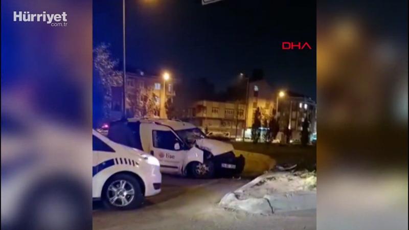 Sultangazi ve Bahçelievler'deki trafik kazaları kamerada