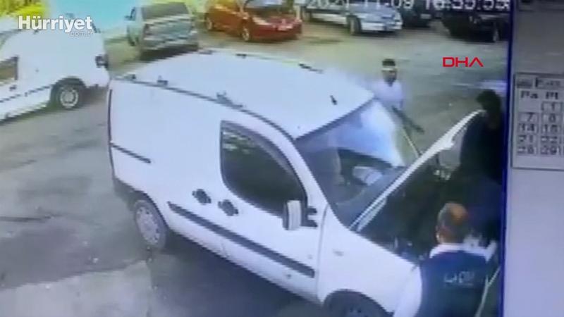 Ankara'da iş yerine pompalı saldırı kamerada