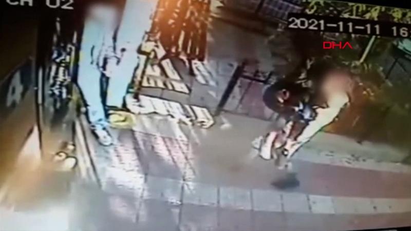 'Cinsel istismar' şüphelisinin serbest bırakılmasına kamera kaydı ile itiraz