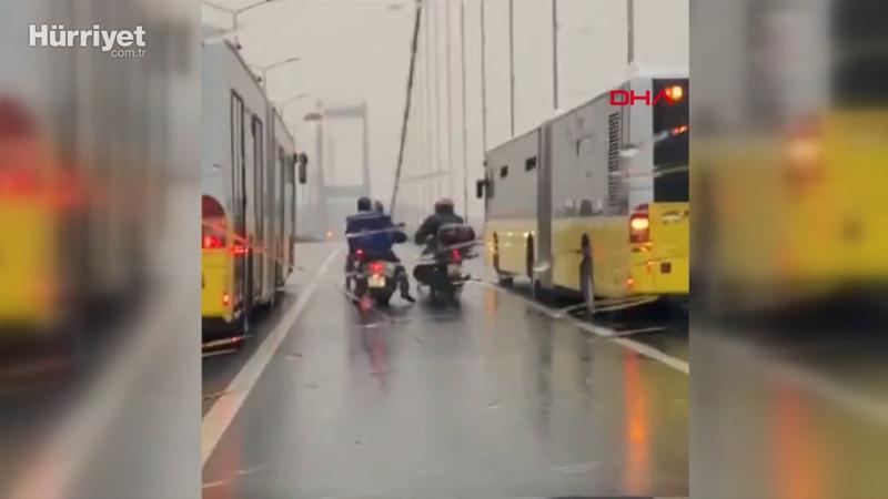 15 Temmuz Şehitler Köprüsü'nde otobüs şoförleri motosikletlileri lodostan böyle korudu