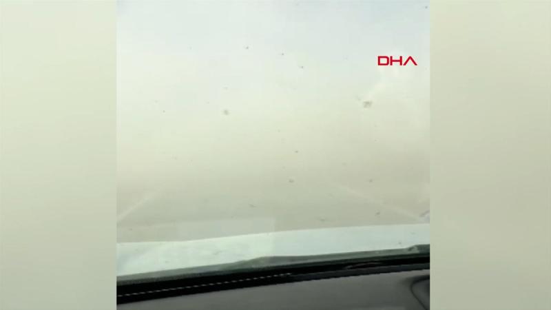 Konya'da kum fırtınası meydana geldi