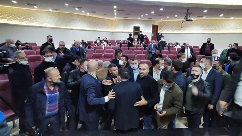 Yalova Belediyesi meclis toplantısında gerginlik