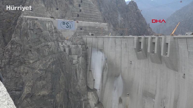 Türkiye'nin en yüksek barajında geri sayım başladı