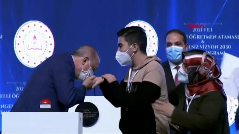 Cumhurbaşkanı Erdoğan, Engelli Öğretmen Ataması Toplantısı’na katıldı