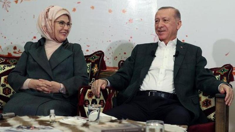 Cumhurbaşkanı Recep Tayyip Erdoğan, Siirt'te "Demokrasi Konuşmaları" programında açıklamalarda bulundu.