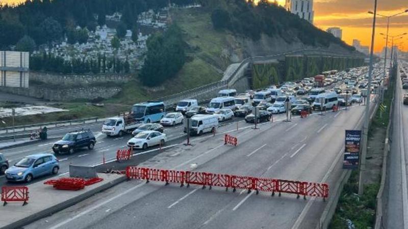 Ataşehir D-100 karayolunda 30 gün sürecek çalışma başladı
