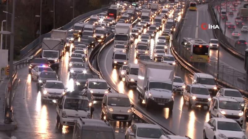 Trafik yoğunluğu yüzde 80'e ulaştı