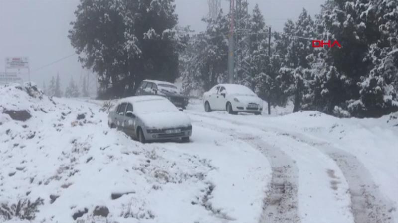 Mersin'de yaylalar beyaza büründü