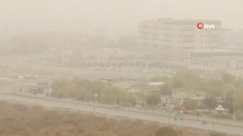 Şanlıurfa'yı etkisi altına alan toz bulutu hayatı olumsuz etkiledi