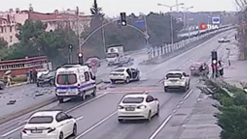 Büyükçekmece’de feci kaza kamerada