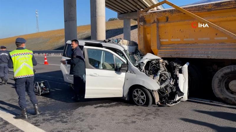 Kuzey Marmara Otoyolu'nda feci kaza
