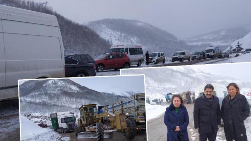 Sivas’ta yoğun kar yağışı sonrası araçlar yolda kaldı