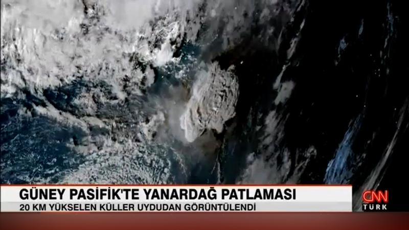 Güney Pasifik'te yanardağ patlaması
