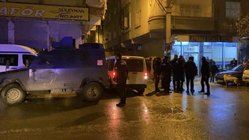 Diyarbakır'da tartıştığı erkek kardeşi tarafından boğularak öldürüldü
